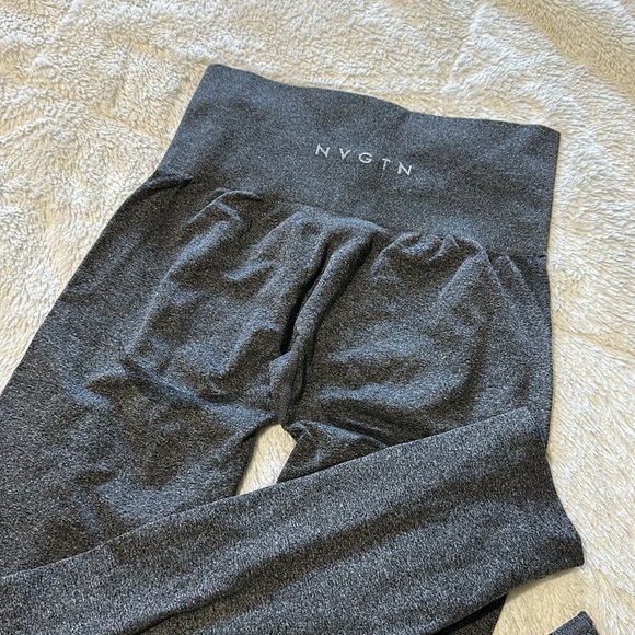 NVGTN XS GREY CONTOUR LEGGINGS - Picture 3 of 3